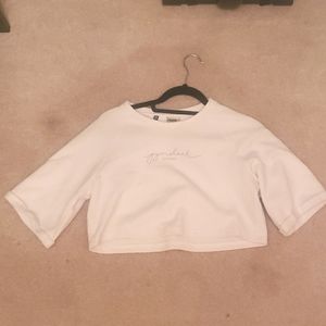 Cropped Gymshark sweatshirt